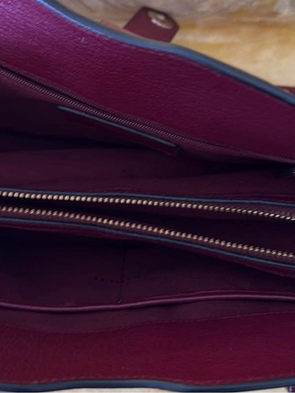 COACH Mercer 35 Pebbled Leather Satchel in burgundy. Like new - Picture 4 of 9